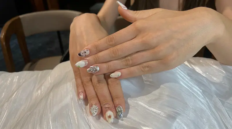 Trendy gel nail art with cute designs at Lynn Salon Hoi An