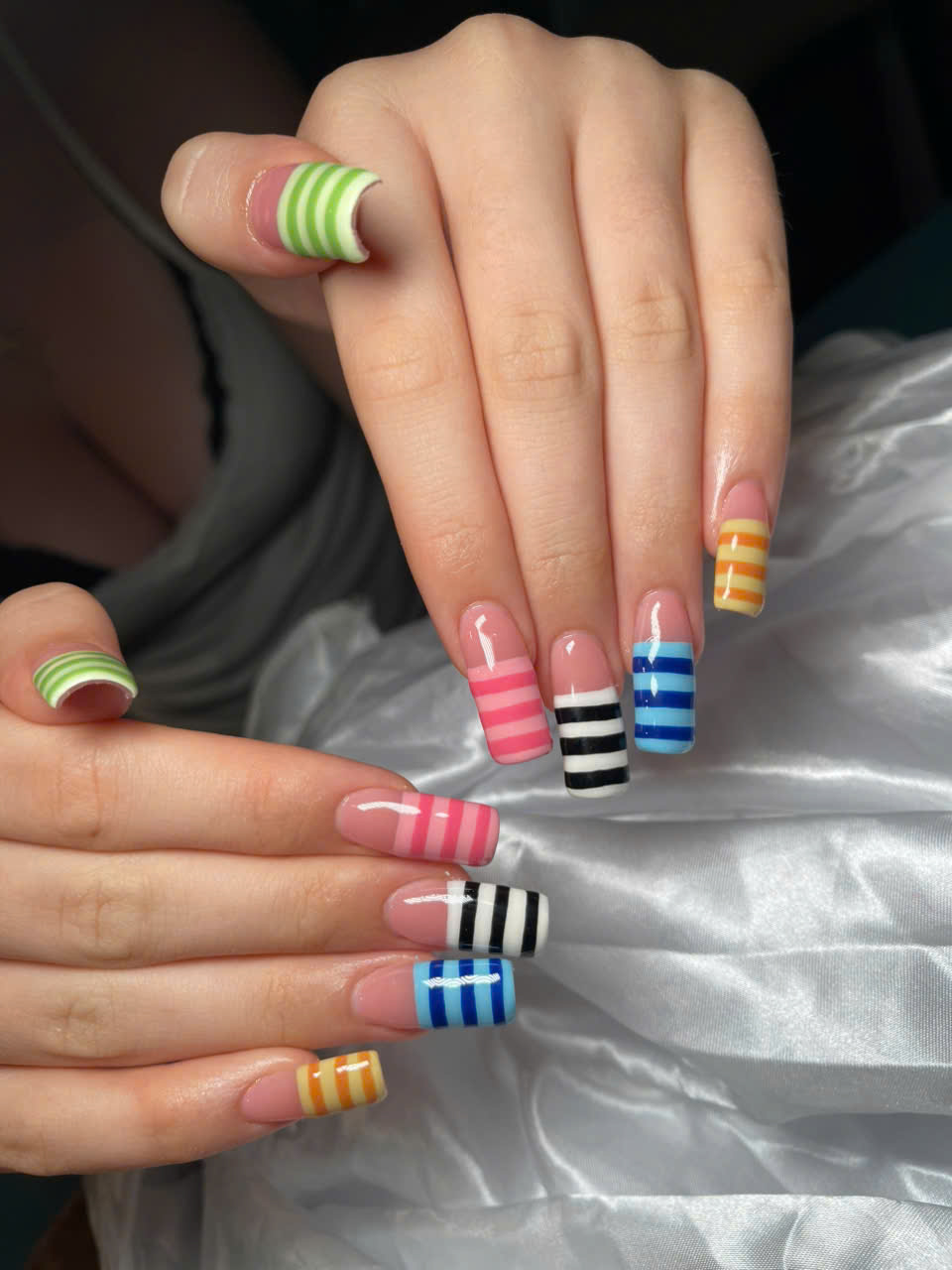 Holiday Gel Nails Hoi An: Durable Nail Art