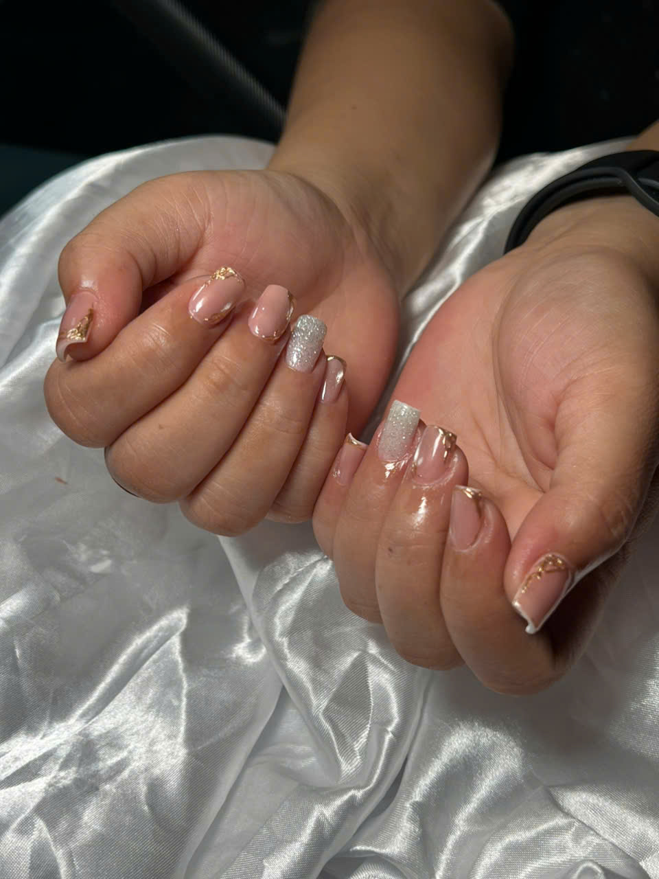 Top 7 Trending Nail Art Designs for Your Hoi An Holiday